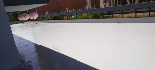 PINTURA IMPERMEABILIZANTE ISOFLEX PU 500 ISOMAT - Imagen 3