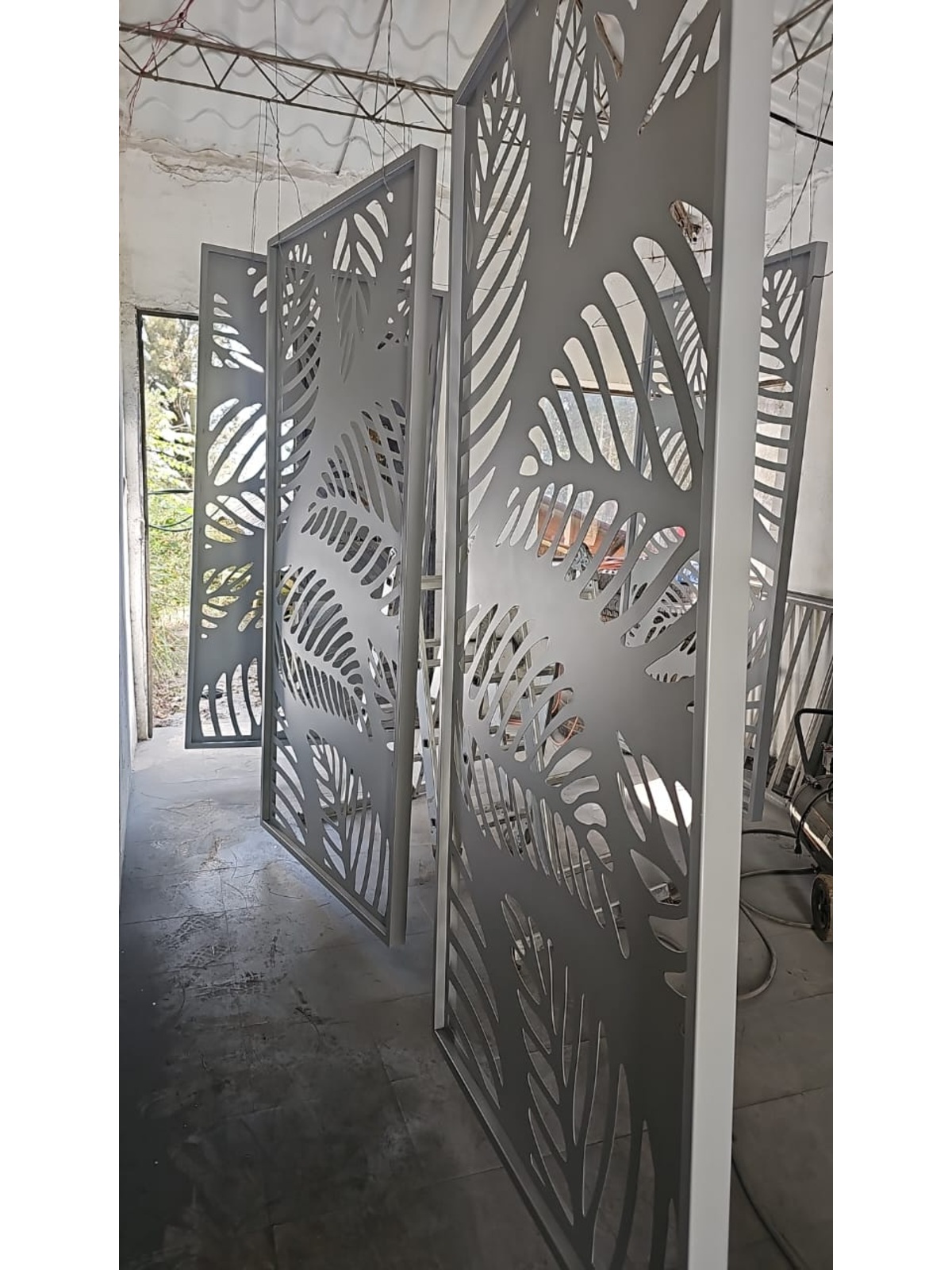 Obra - Fondo universal gris automotriz
